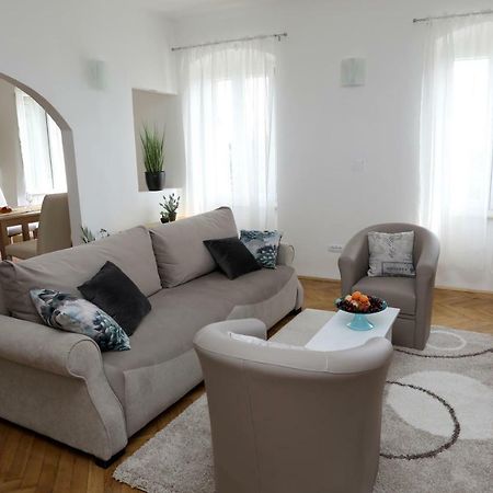 Apartman Cinkopan プーラ エクステリア 写真