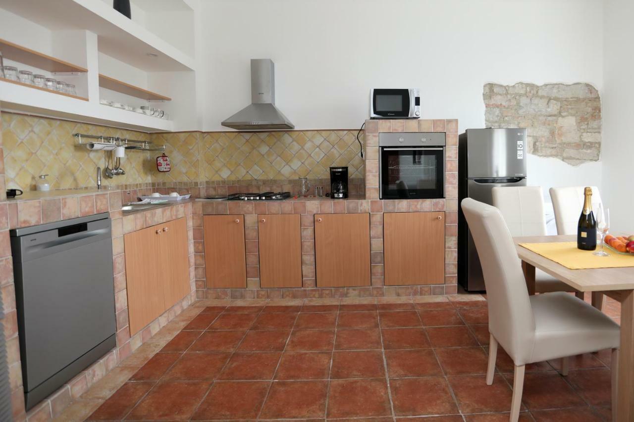 Apartman Cinkopan プーラ エクステリア 写真